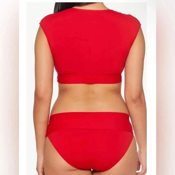 BLEU BY ROD BEATTIE BEHIND THE SEAMS HALTER TOP SIZE 10 BOTTOM SIZE 12 - Picture 3 of 12